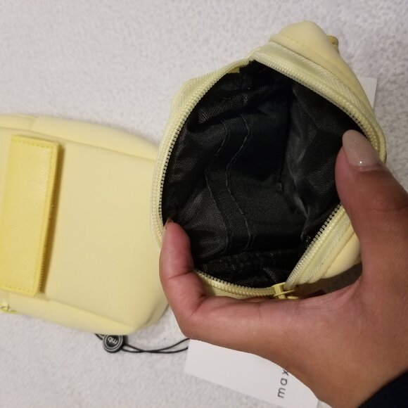 Maxbone GO! With Ease Pouch Butter Yellow Small & Large Leash Attachment Harness - Picture 6 of 10